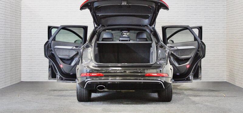 AUDI RS Q3