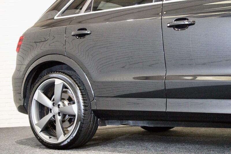 AUDI RS Q3