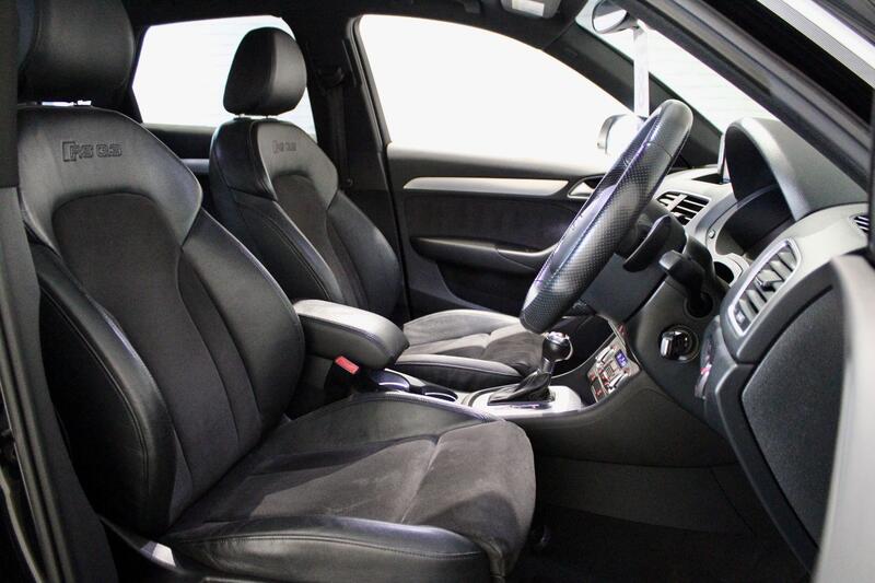 AUDI RS Q3