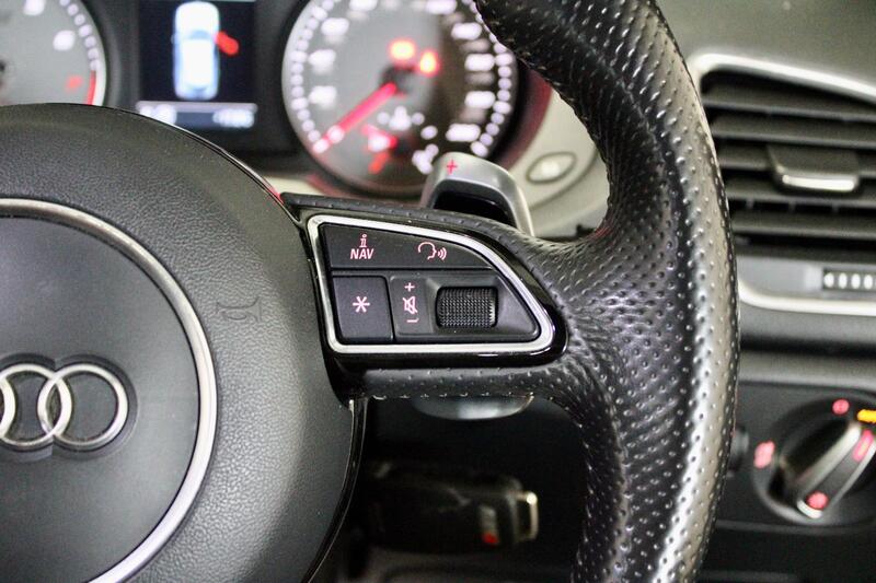 AUDI RS Q3