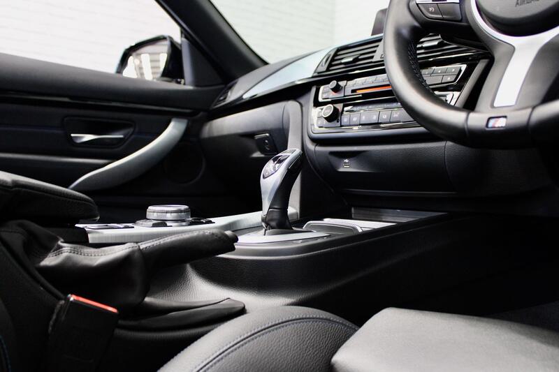 BMW 4 SERIES