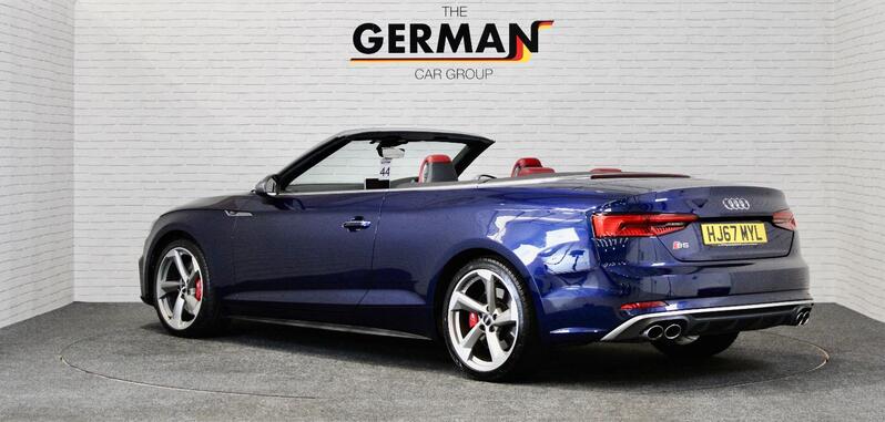AUDI S5