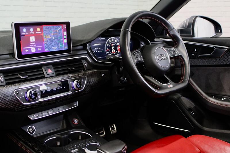 AUDI S5