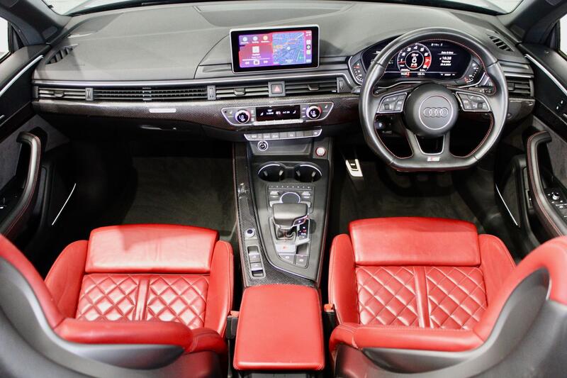 AUDI S5