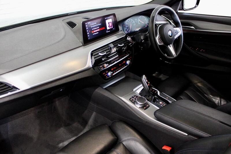 BMW 5 SERIES