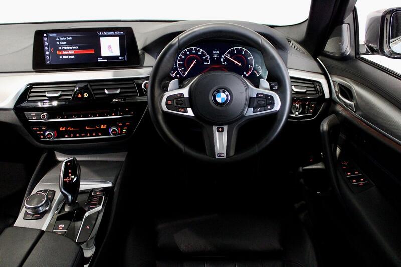 BMW 5 SERIES