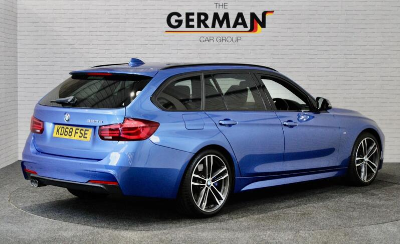 BMW 3 SERIES