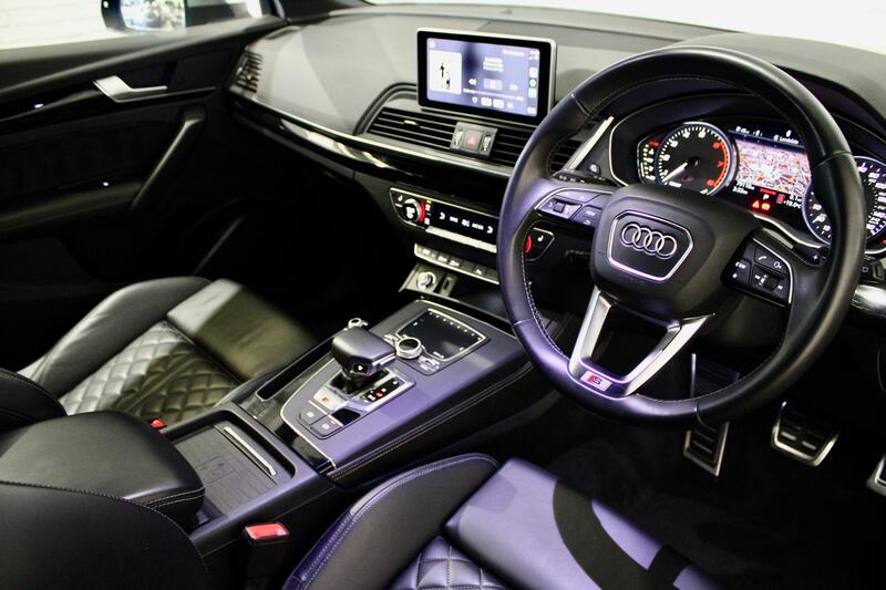 AUDI SQ5