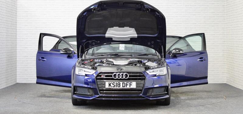 AUDI S4