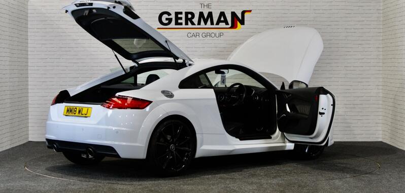 AUDI TT