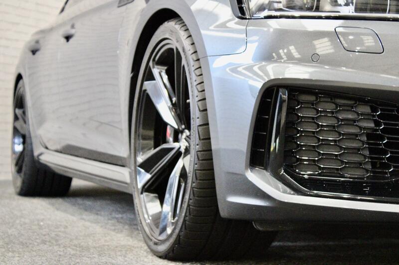 AUDI RS5