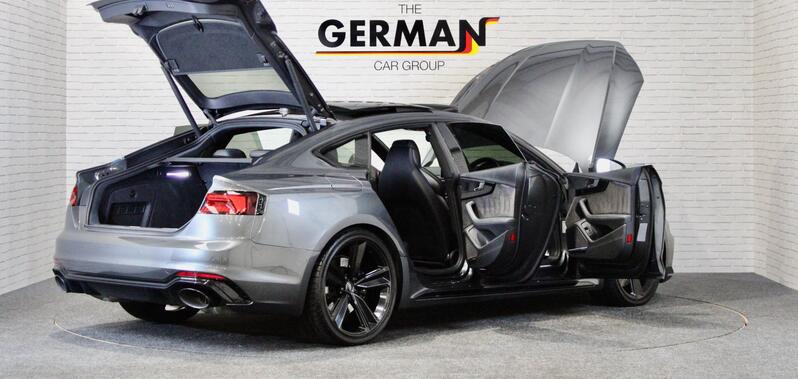 AUDI RS5
