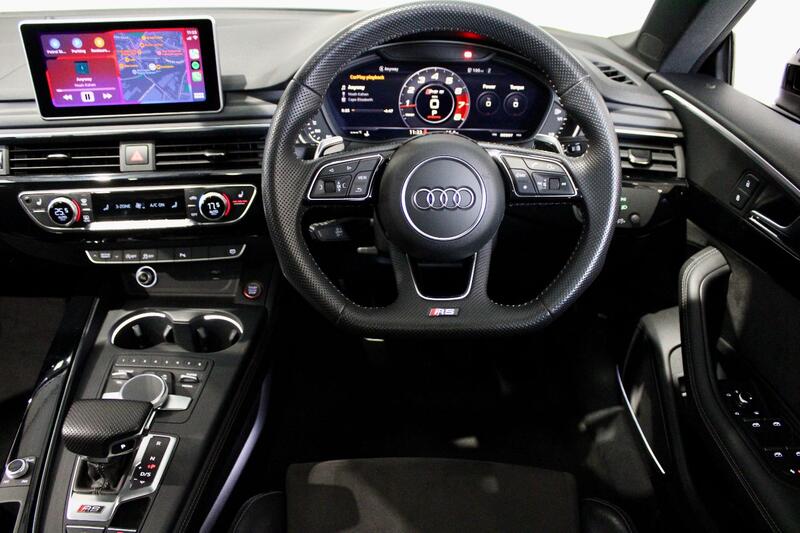 AUDI RS5