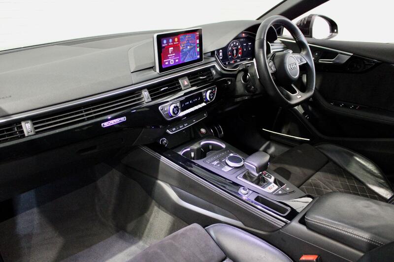 AUDI RS5