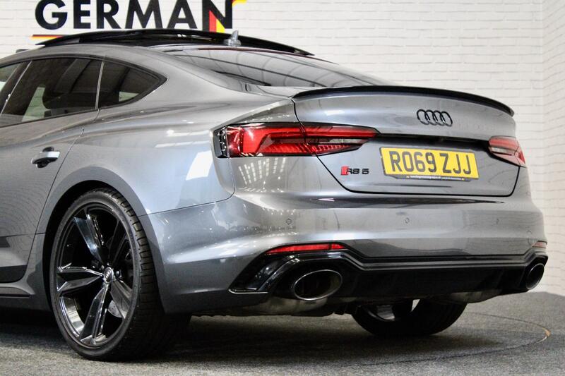 AUDI RS5