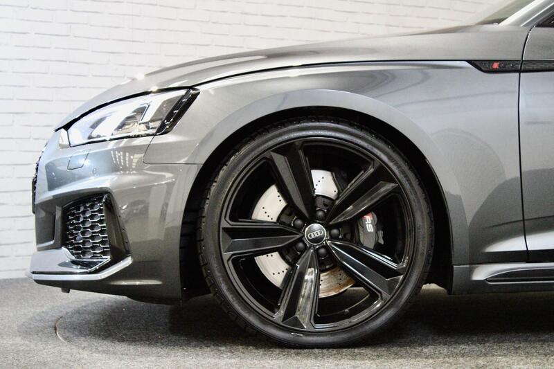 AUDI RS5