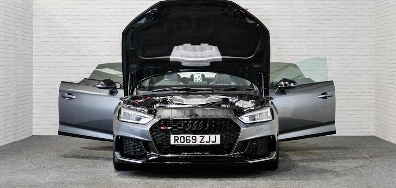 AUDI RS5