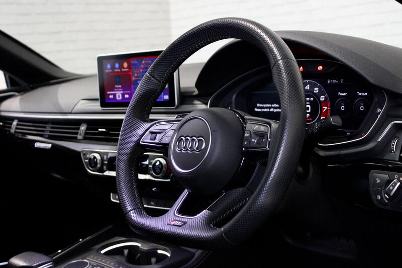 AUDI RS5