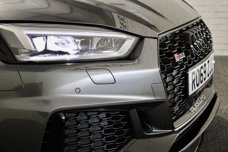 AUDI RS5