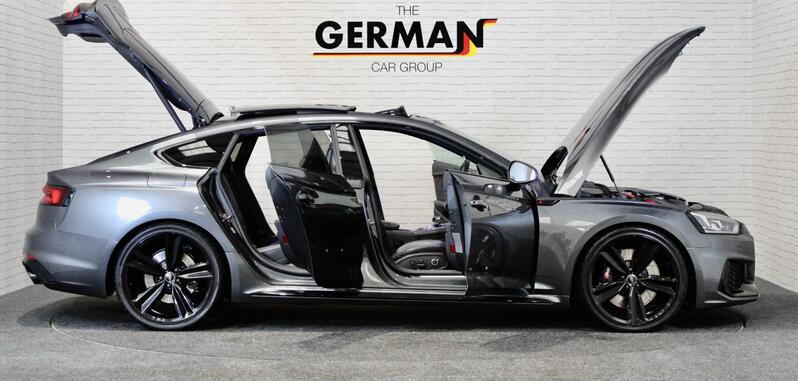AUDI RS5
