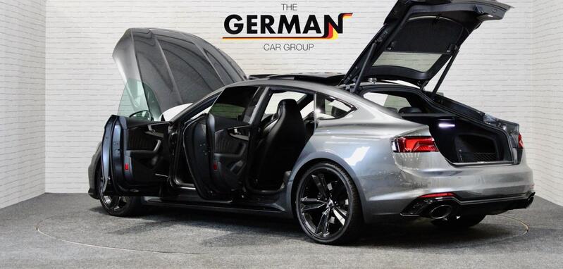 AUDI RS5