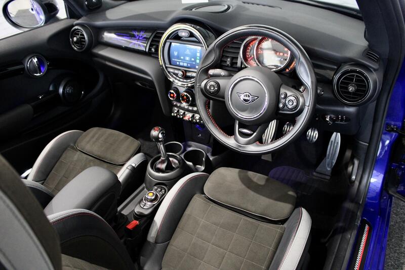 MINI CONVERTIBLE