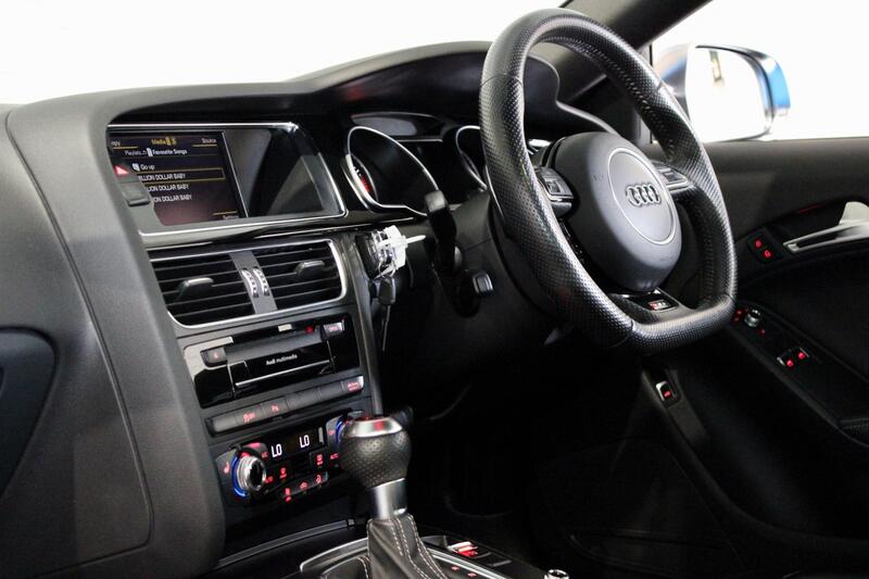AUDI RS5