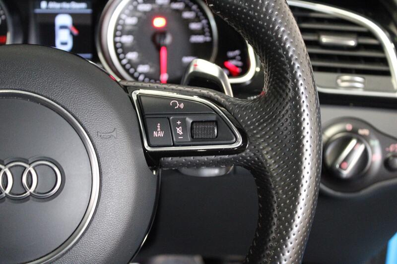 AUDI RS5