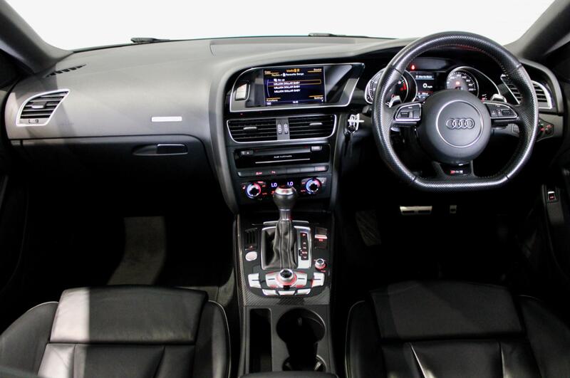 AUDI RS5