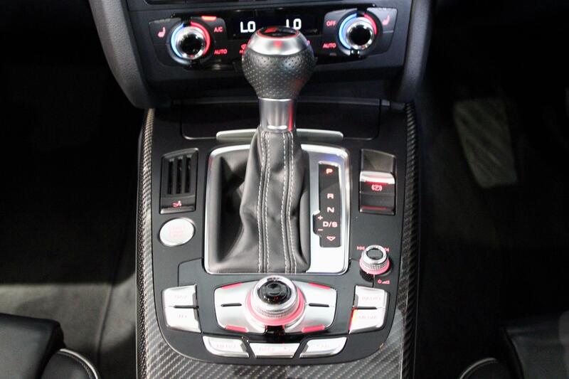 AUDI RS5
