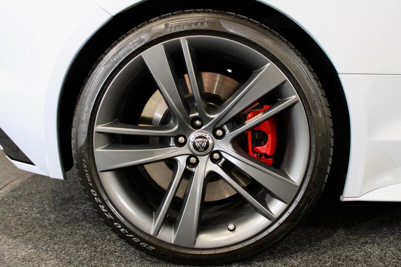 JAGUAR F-TYPE