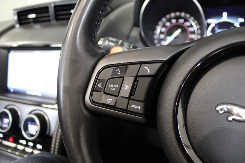 JAGUAR F-TYPE