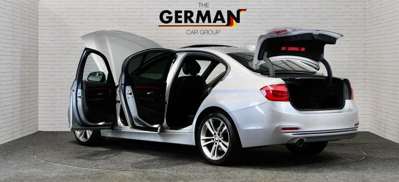 BMW 3 SERIES