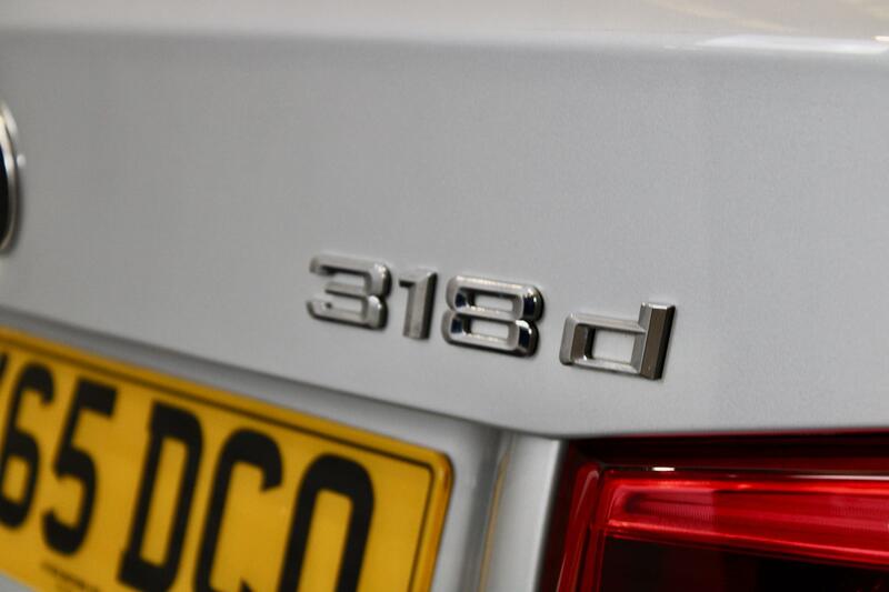 BMW 3 SERIES