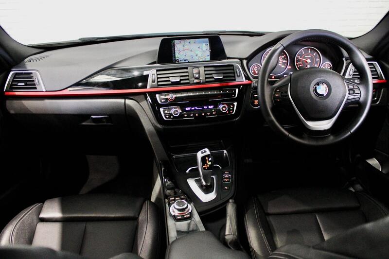 BMW 3 SERIES