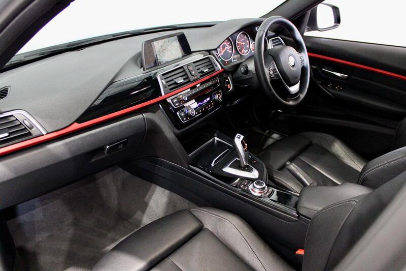 BMW 3 SERIES