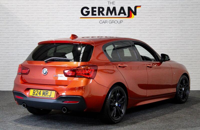 BMW 1 SERIES