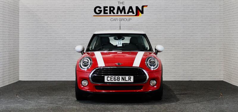 MINI HATCH