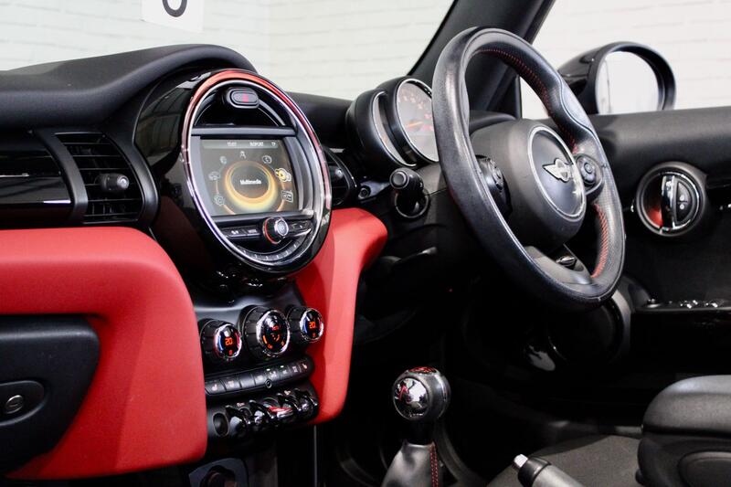 MINI CONVERTIBLE