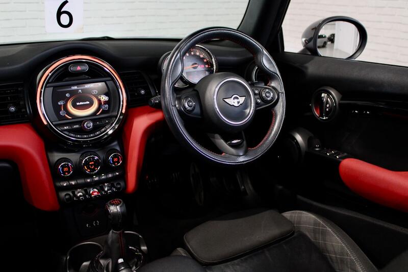 MINI CONVERTIBLE