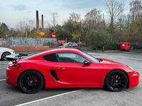PORSCHE CAYMAN