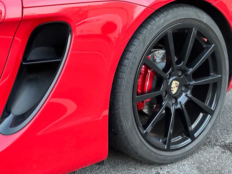 PORSCHE CAYMAN