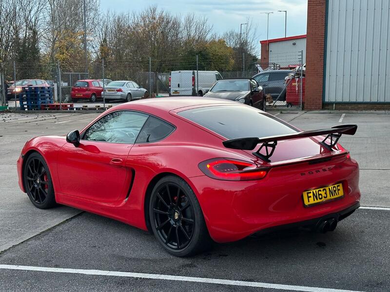 PORSCHE CAYMAN