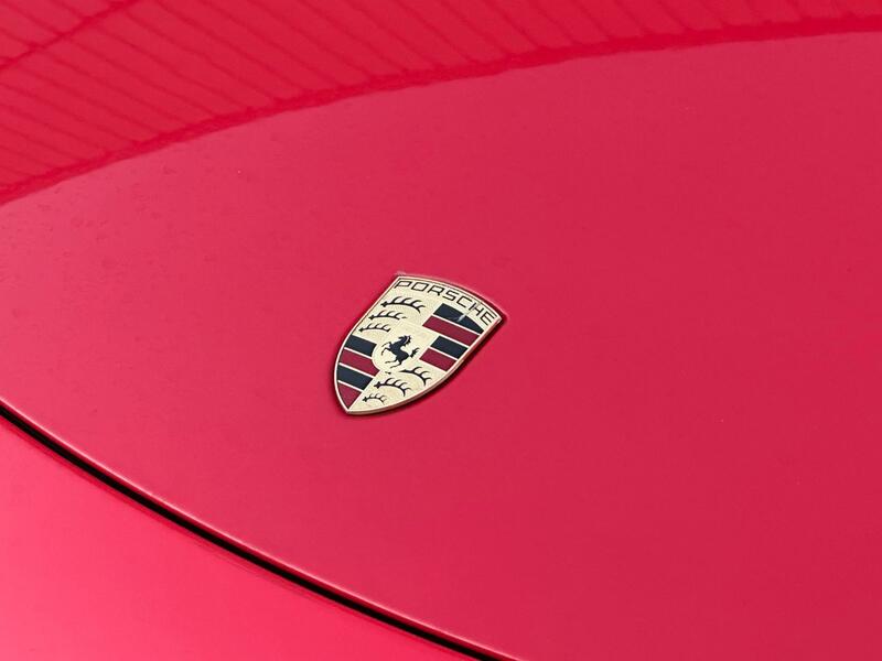 PORSCHE CAYMAN