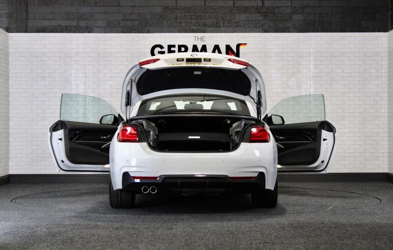 BMW 4 SERIES