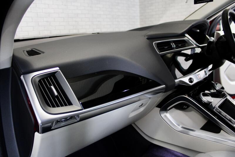 JAGUAR I-Pace