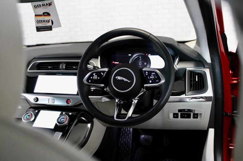 JAGUAR I-Pace