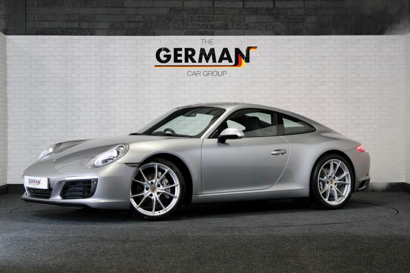 PORSCHE 911 (2016)
