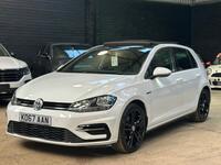 VOLKSWAGEN GOLF (2018)