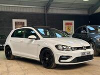 VOLKSWAGEN GOLF (2018)